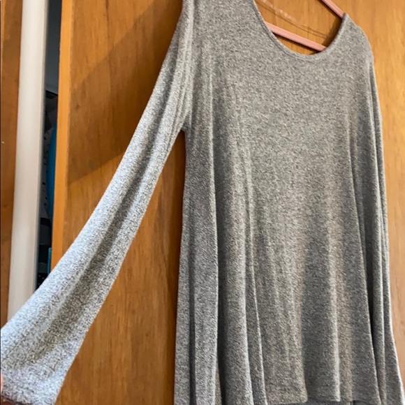 Woman’s Long Sleeve - Picture 2 of 4